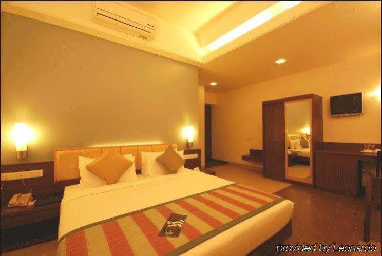 Hotel Sadanand Regency Pimpri-Chinchwad Dış mekan fotoğraf