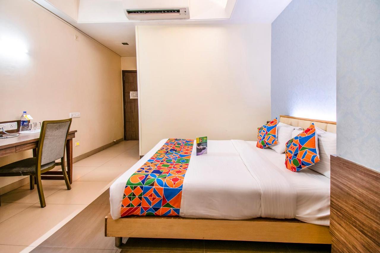 Hotel Sadanand Regency Pimpri-Chinchwad Dış mekan fotoğraf