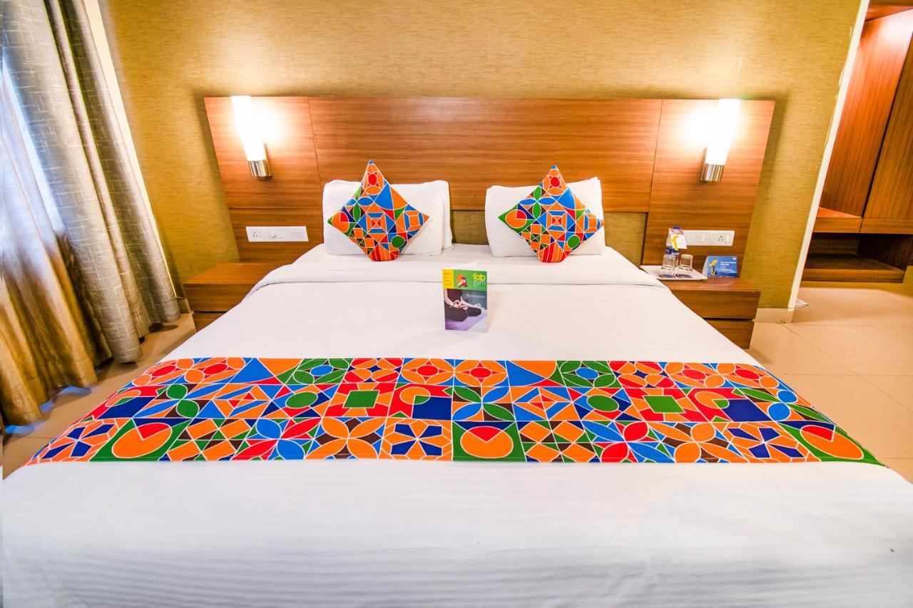 Hotel Sadanand Regency Pimpri-Chinchwad Dış mekan fotoğraf